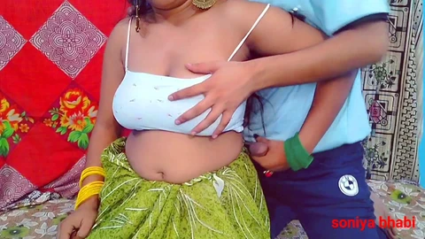 Insegnante hot, tette grosse, teacher big tits